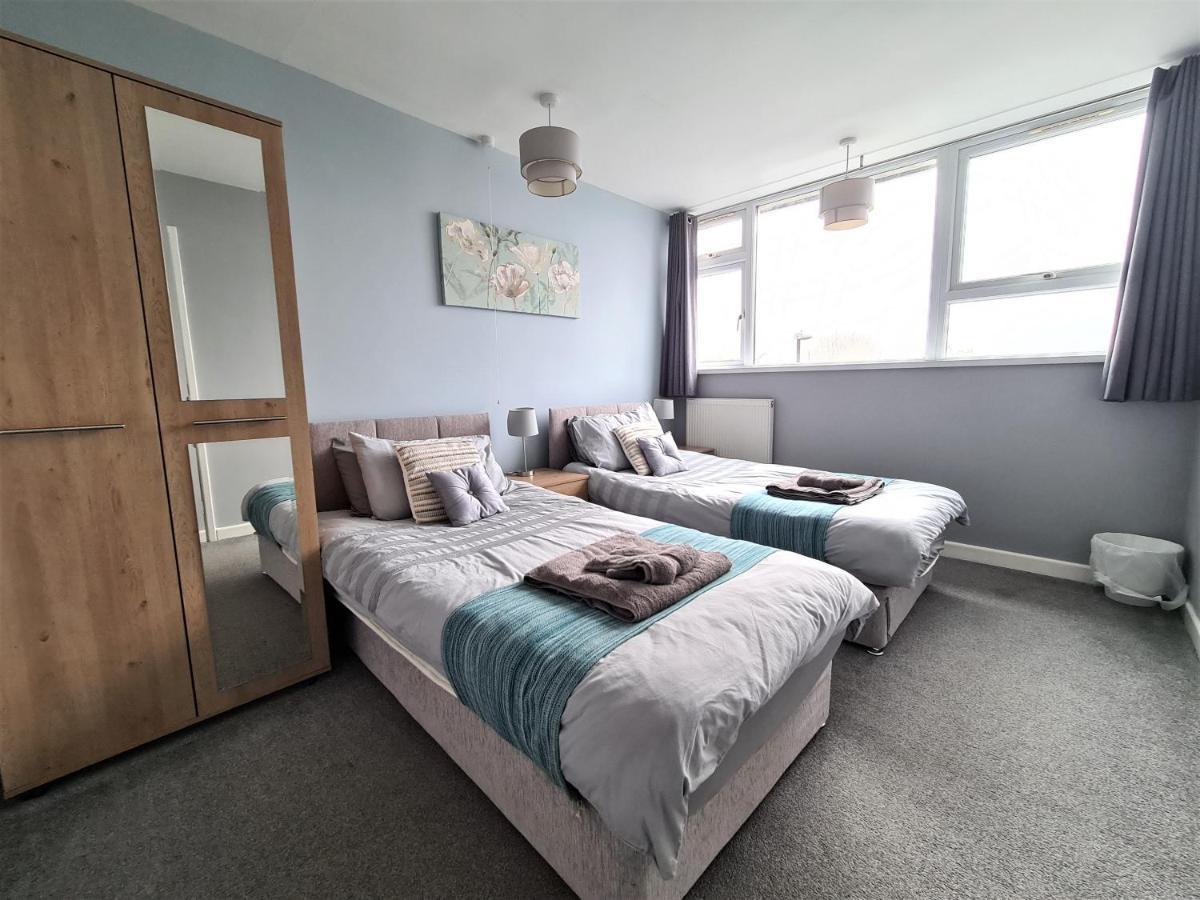 3 Bedroom Apartment Coventry - Hosted By Coventry Accommodation Exteriér fotografie