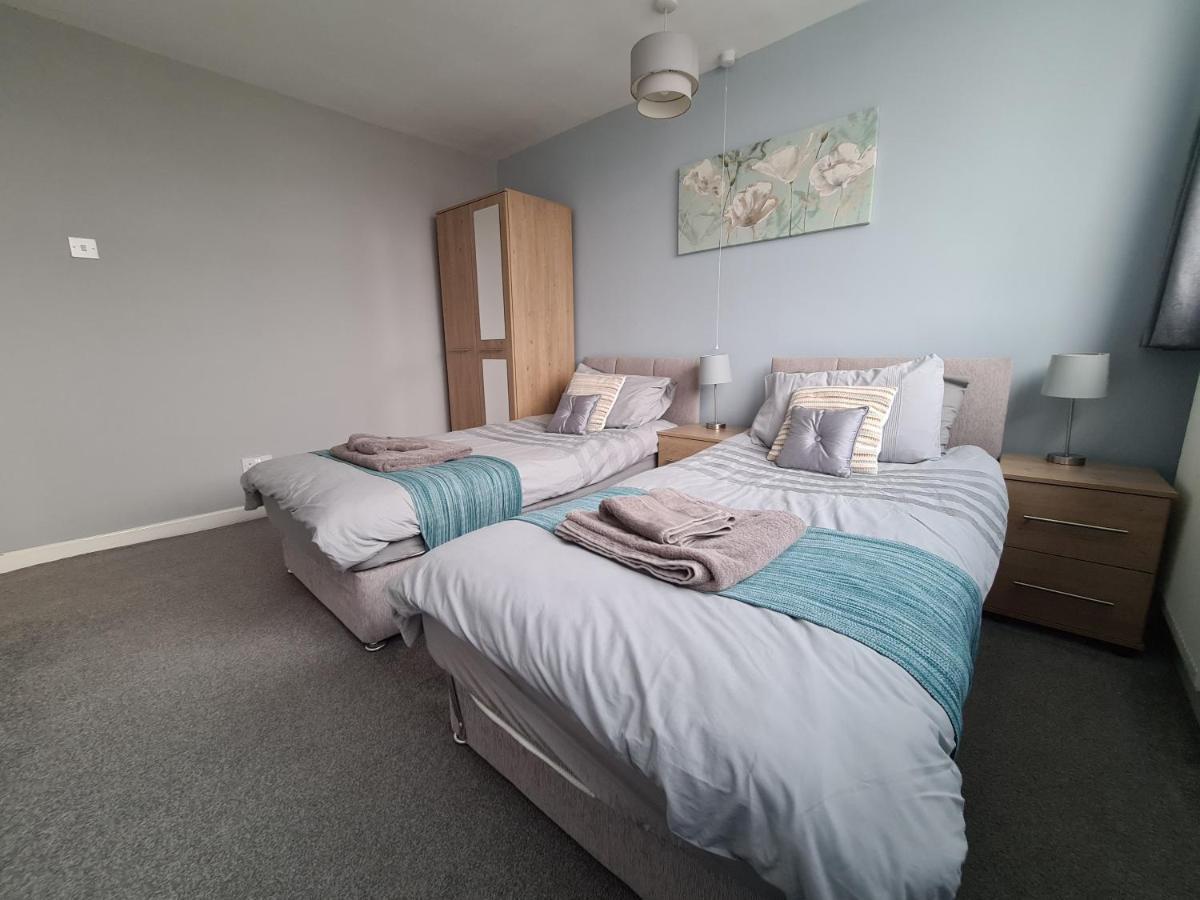 3 Bedroom Apartment Coventry - Hosted By Coventry Accommodation Exteriér fotografie